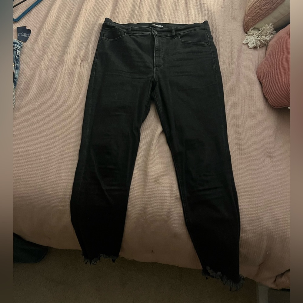 Express Super High Rise Jeans - Picture 2 of 2